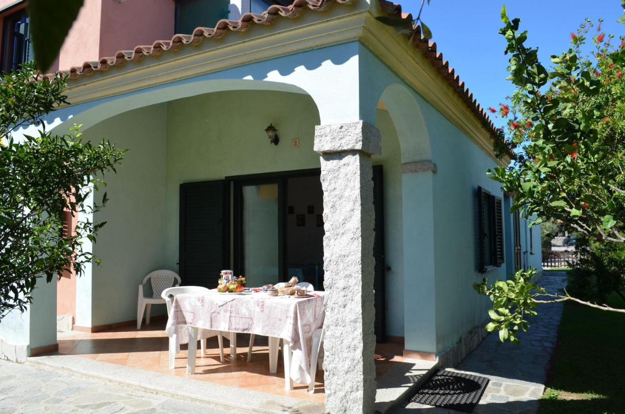 Iss Travel, La Padula - Apartments With Private Veranda And Parking San Teodoro  Exterior foto