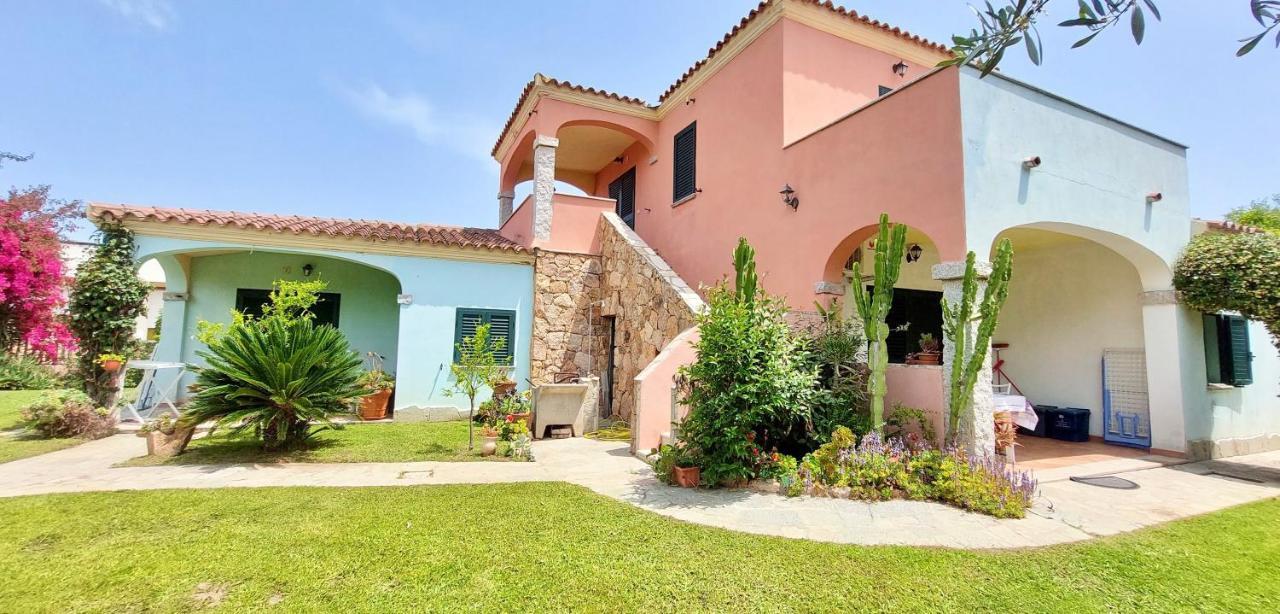 Iss Travel, La Padula - Apartments With Private Veranda And Parking San Teodoro  Exterior foto